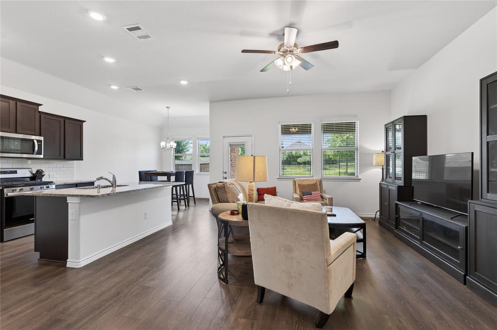 1121 Indigo Lane