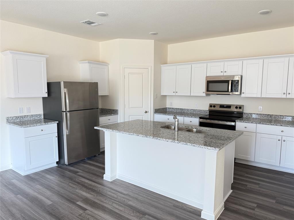 Meadow Park - Residential Lease