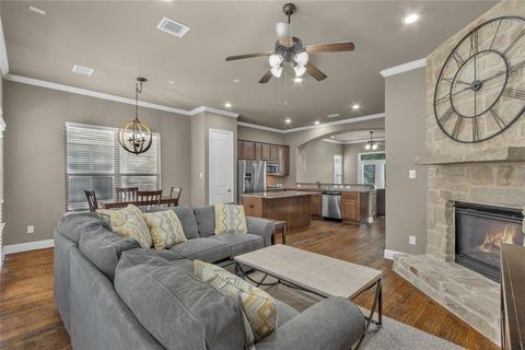 5724 Robbie Road Plano TX 75024