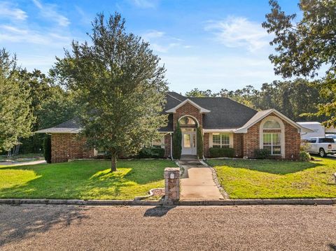 2301 S Williams Avenue Mount Pleasant TX 75455