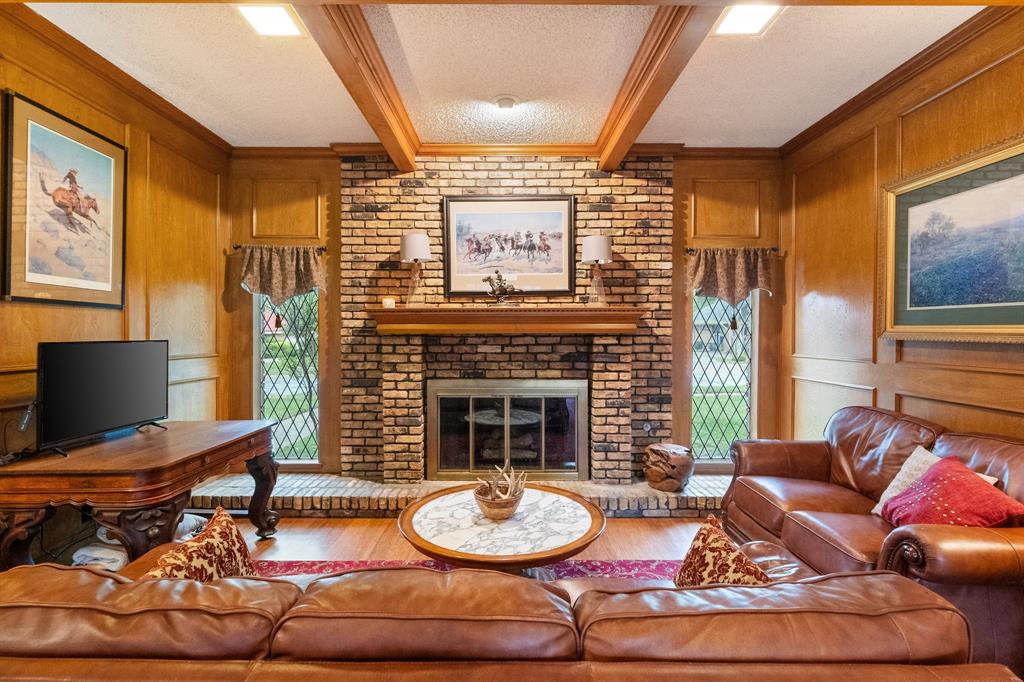 Enchanted Lake Estate - Residential