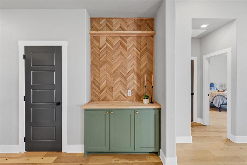 Western Hills Harbor - Residential