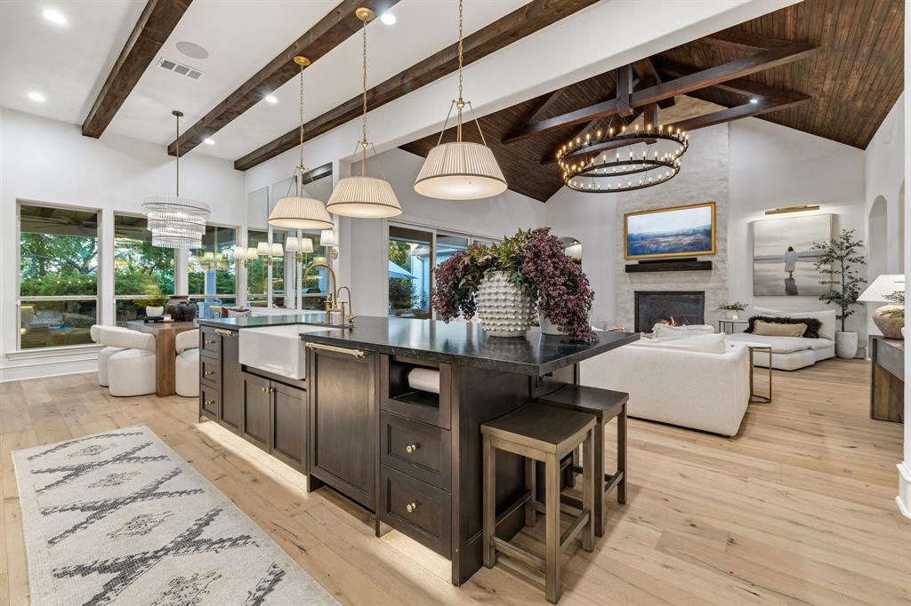 2241 Willow Bend Drive