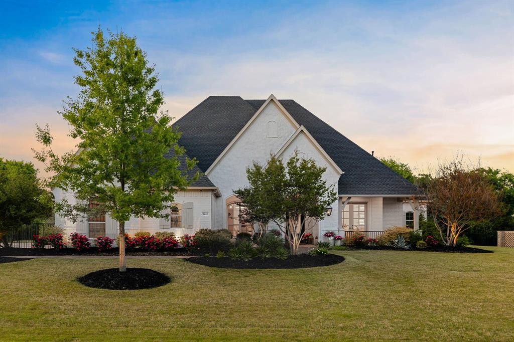 2241 Willow Bend Drive