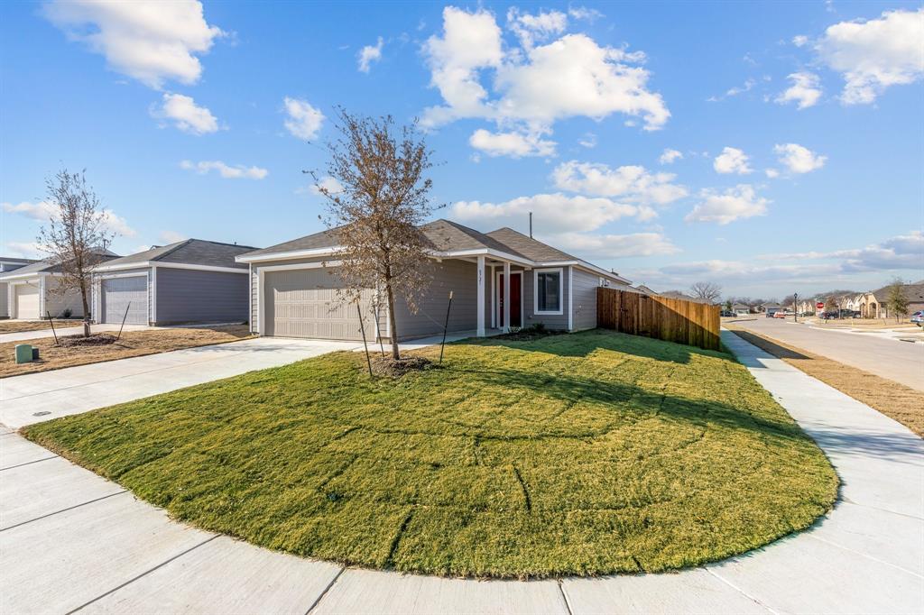 PRESERVE AT HONEY CREEK PHASE 5B - Residential Lease