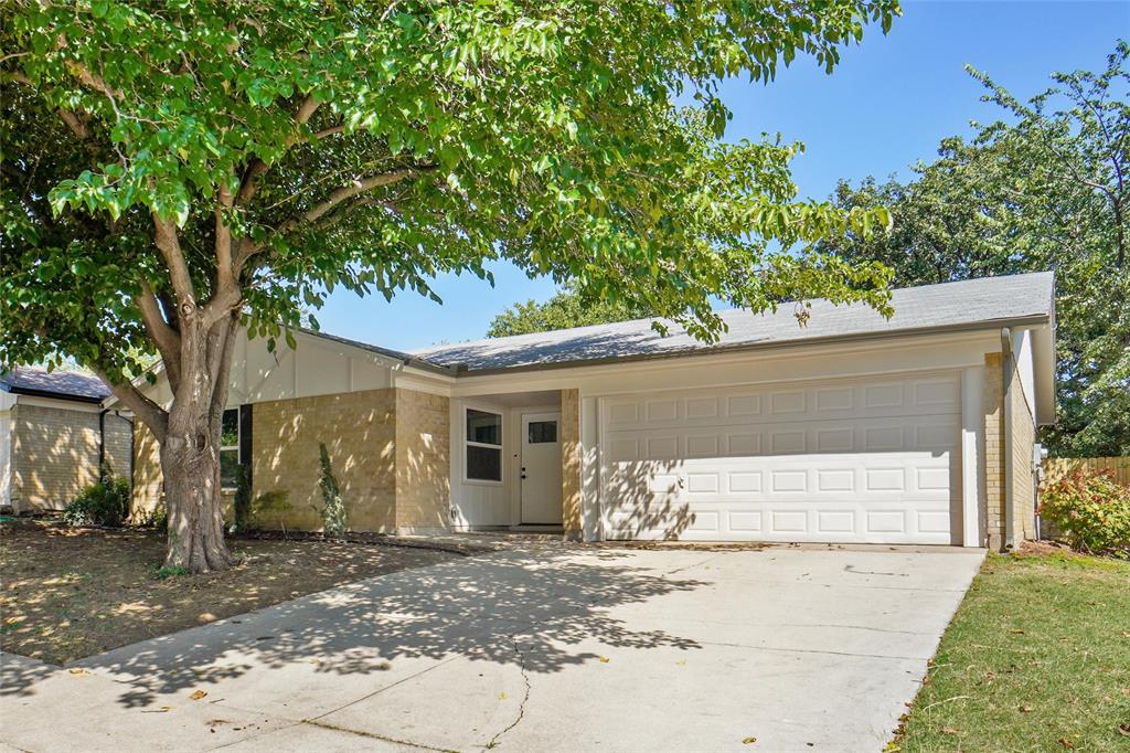 6517 Ridglea Drive