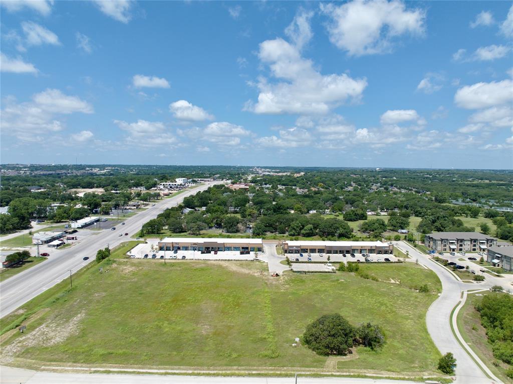 1801-5 Fort Worth Highway
