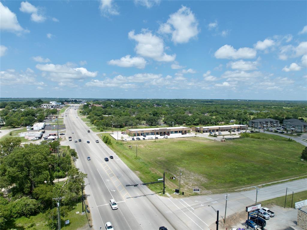 1801-5 Fort Worth Highway