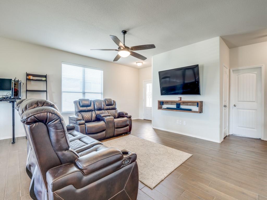3105 Cassinia Parkway