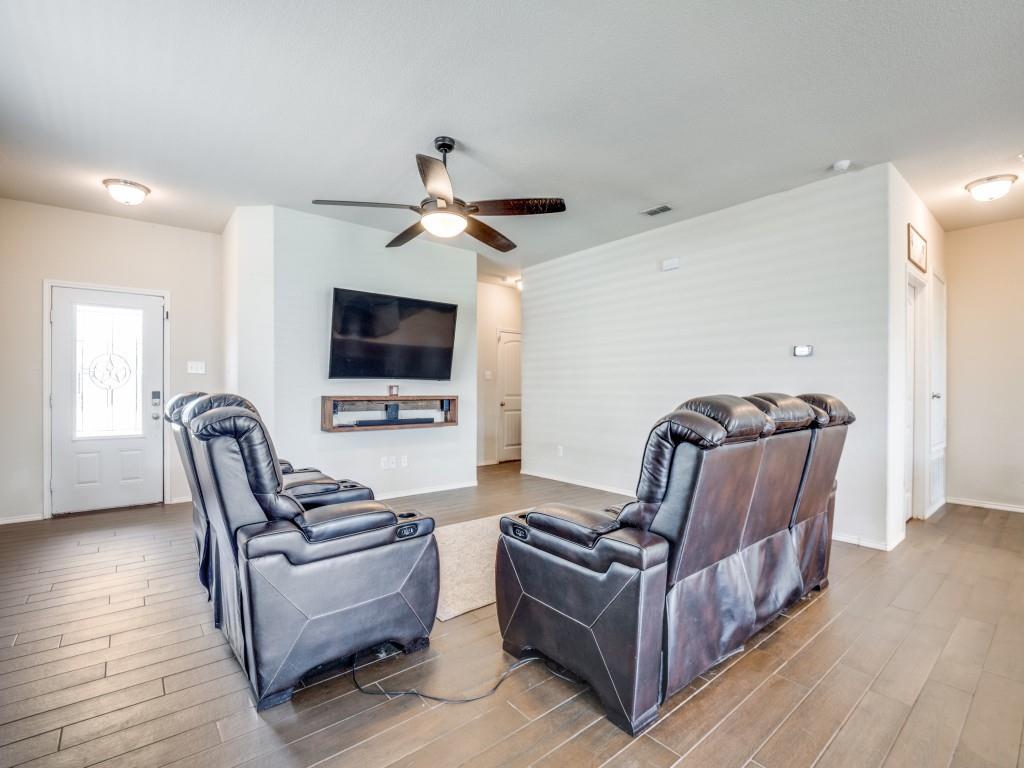 3105 Cassinia Parkway