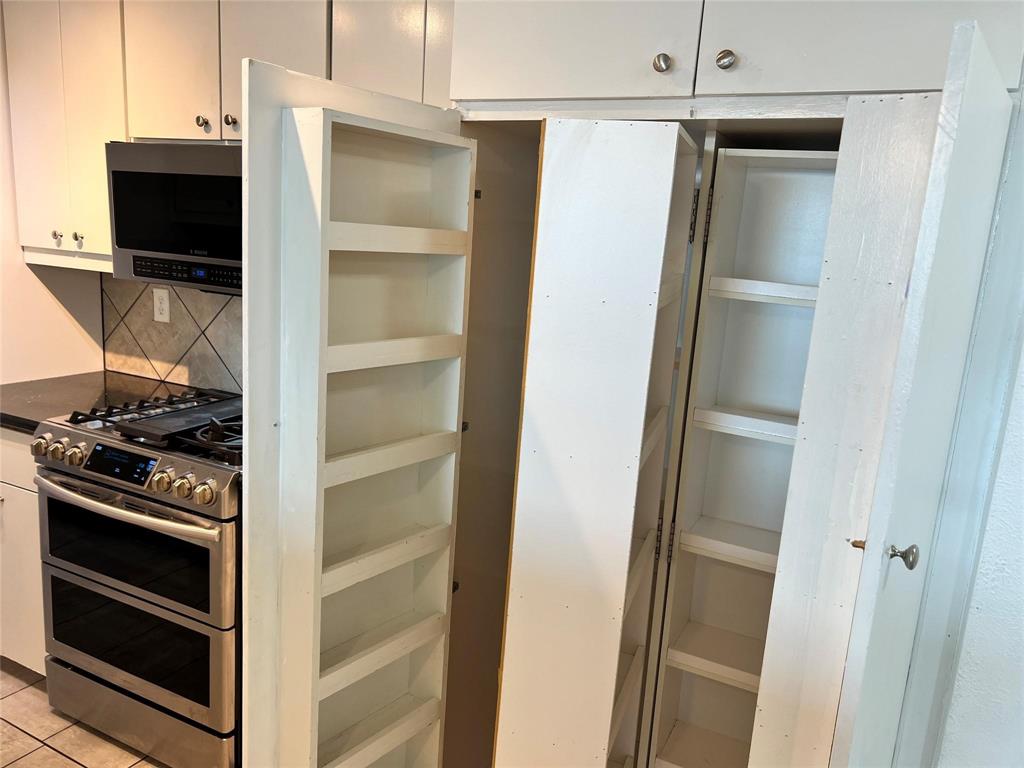 Twenty-One Turtle Creek Condo - Residential