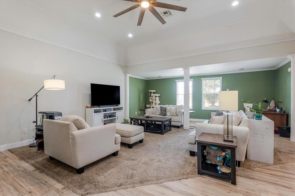 J & R Acres - Residential