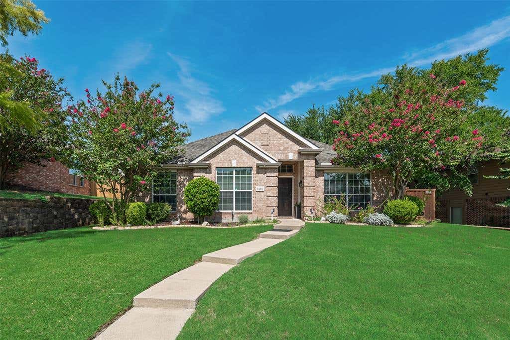 Photo of 1385 San Rafael Drive, Rockwall, TX 75087 (MLS # 21340118)