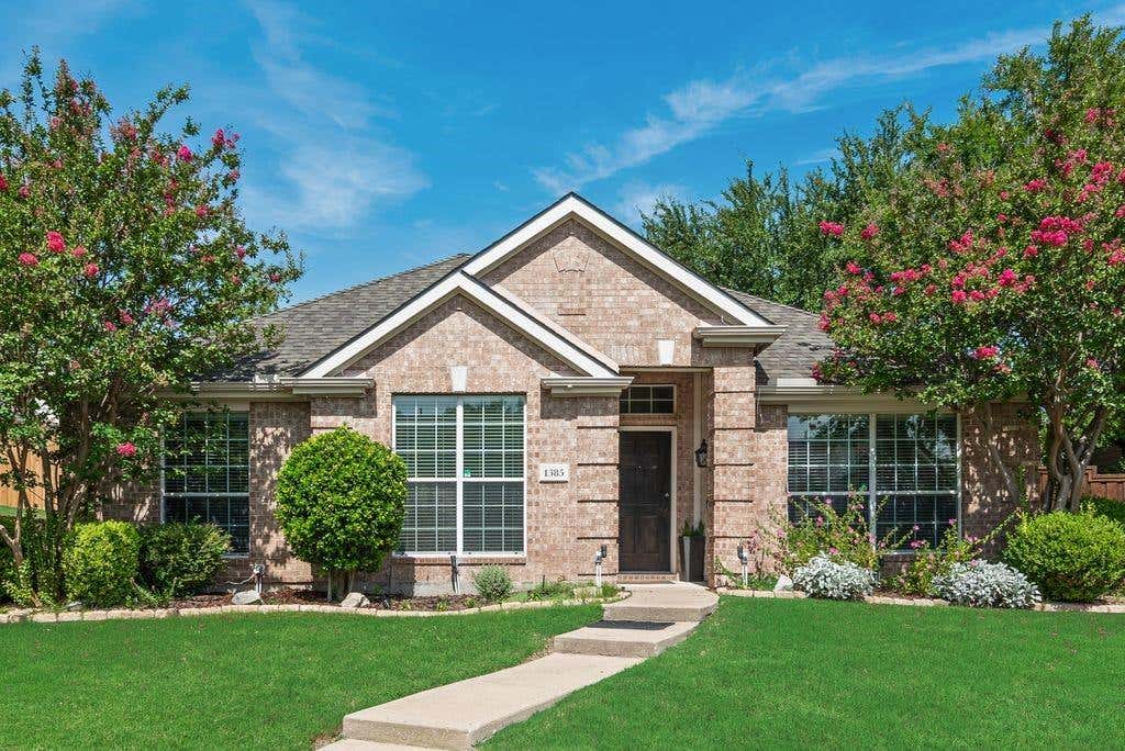Photo of 1385 San Rafael Drive, Rockwall, TX 75087 (MLS # 21340118)