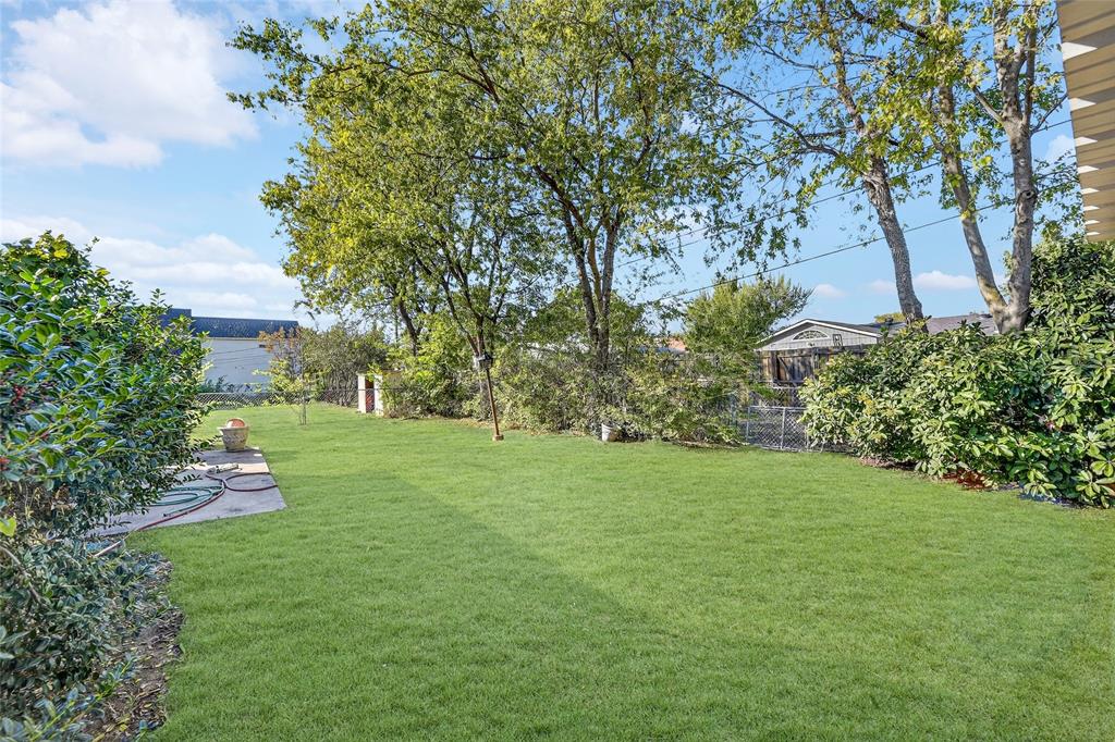 Valwood Park 22 - Residential