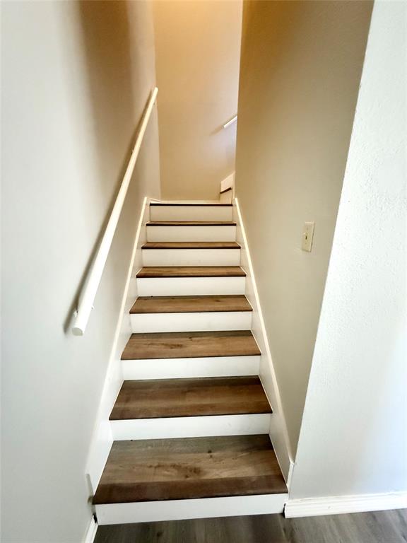 Park Side Place - Residential Lease