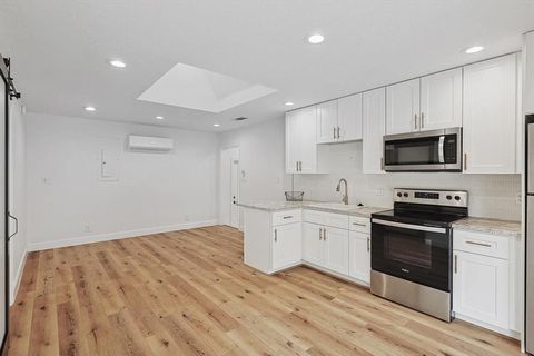 Tiny photo for 26 Horseshoe Drive, Highland Village, TX 75077 (MLS # 21198189)