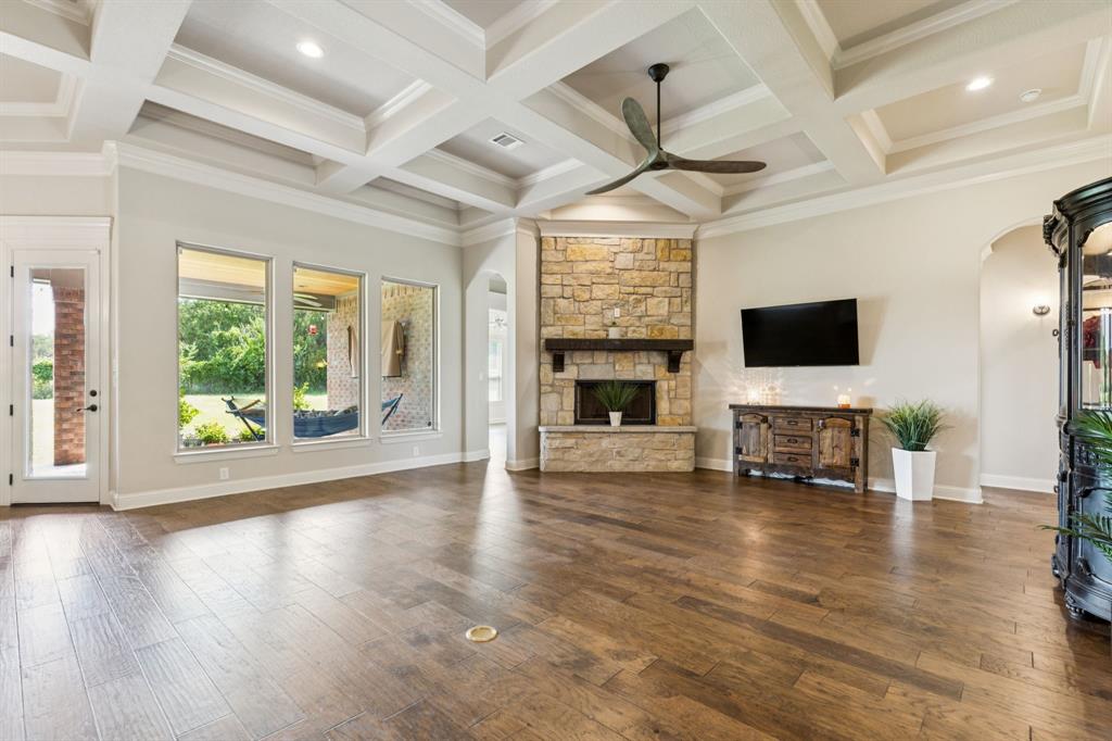 416 Acorn Trail
