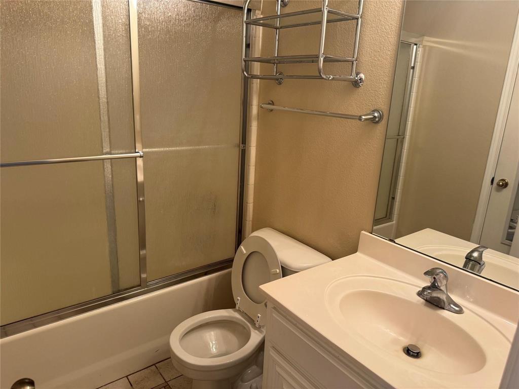 Meadow Vista Estates Add - Residential Lease