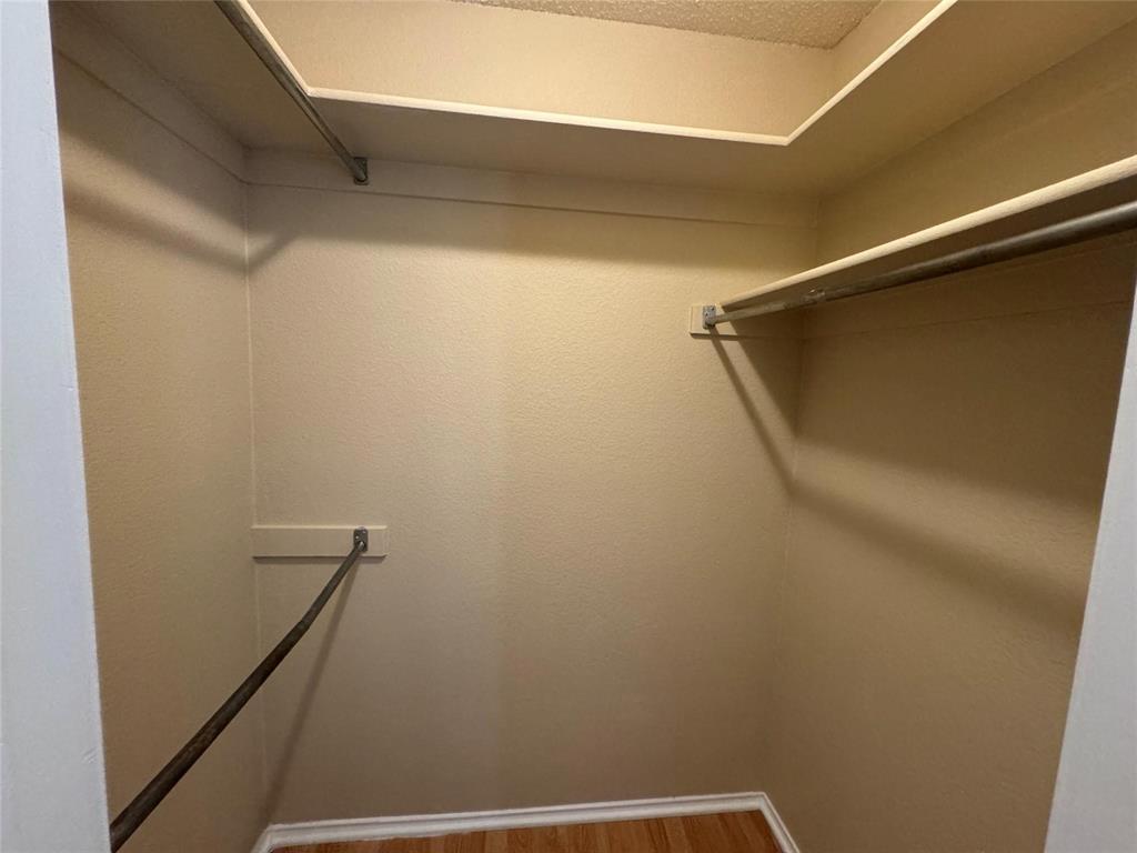 Meadow Vista Estates Add - Residential Lease