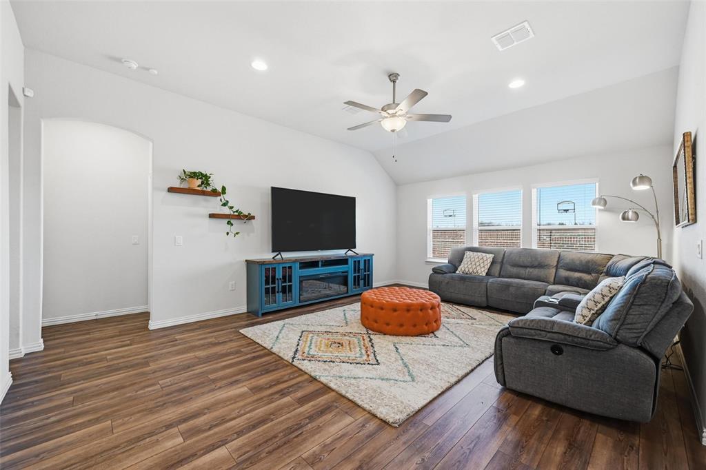 Erwin Farms Ph 3 - Residential