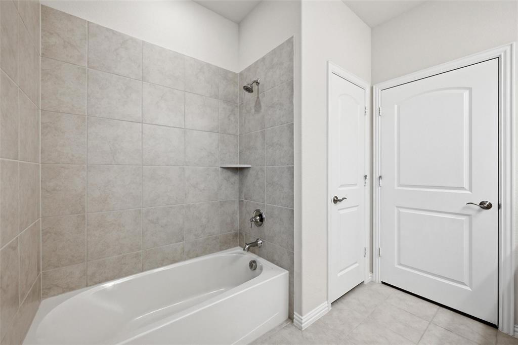 Erwin Farms Ph 3 - Residential