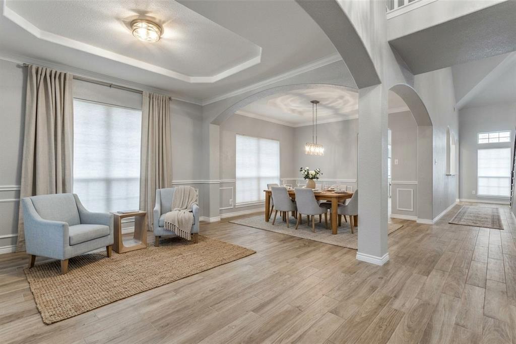 7 Saddlewood Court