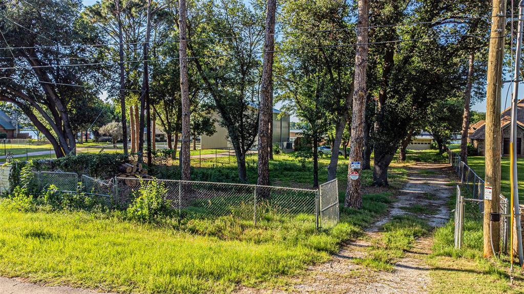 Island Village Estate - Residential