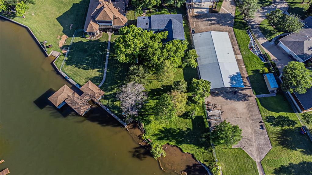 Island Village Estate - Residential