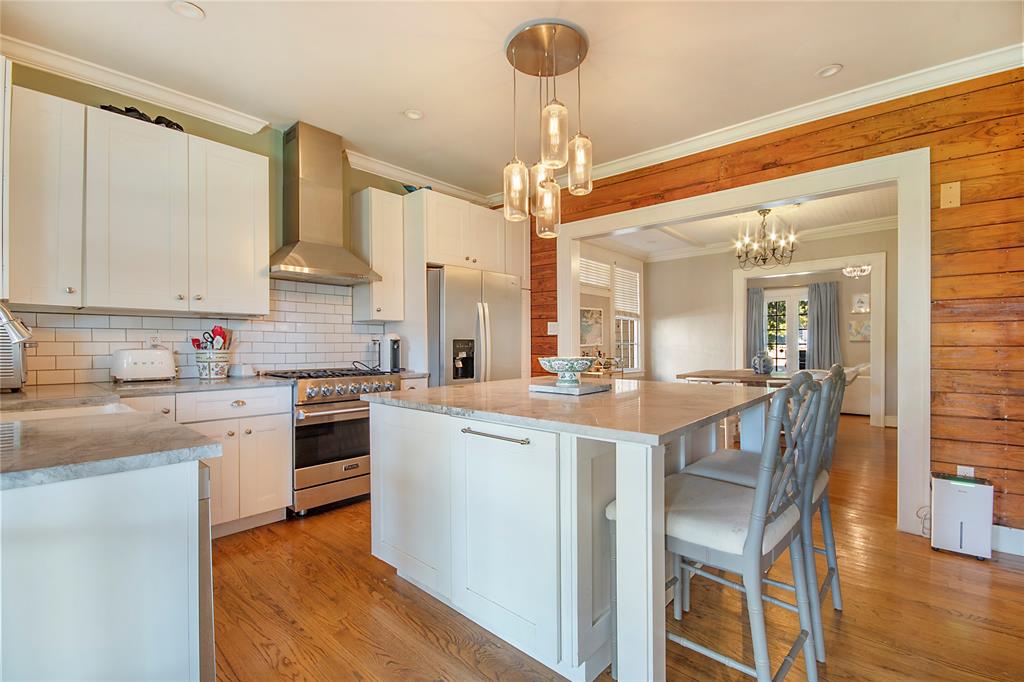 Ross Ave Anx 03 - Residential