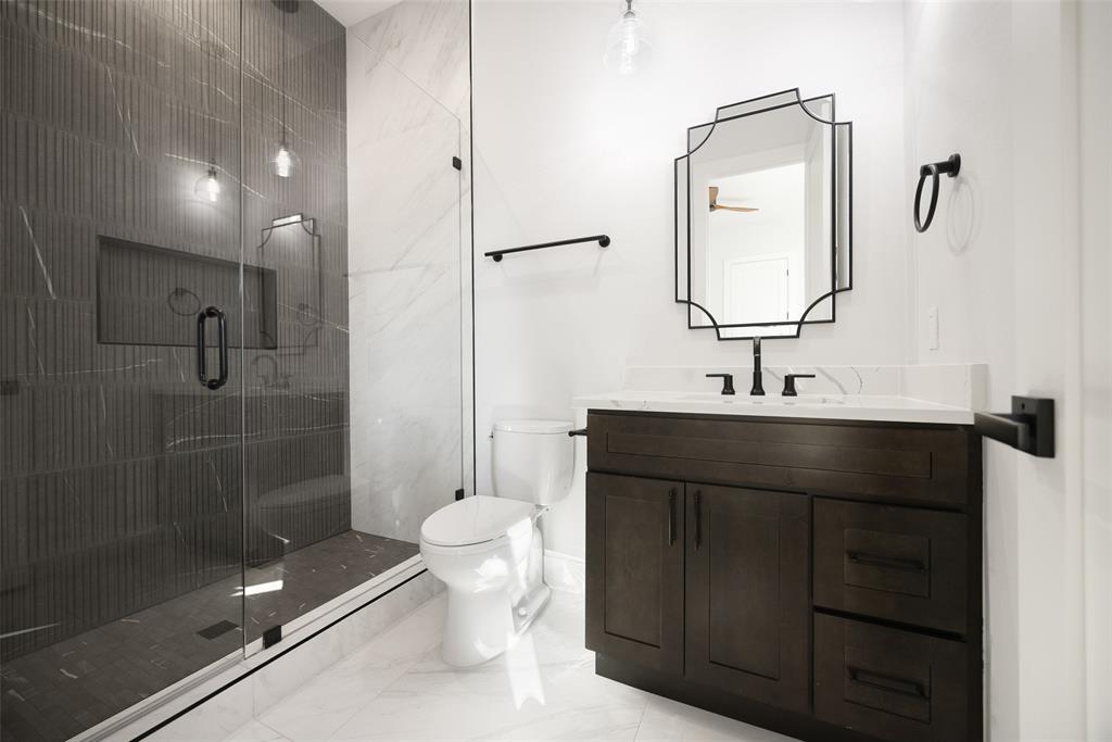 Schreiber Manor 01 Inst - Residential