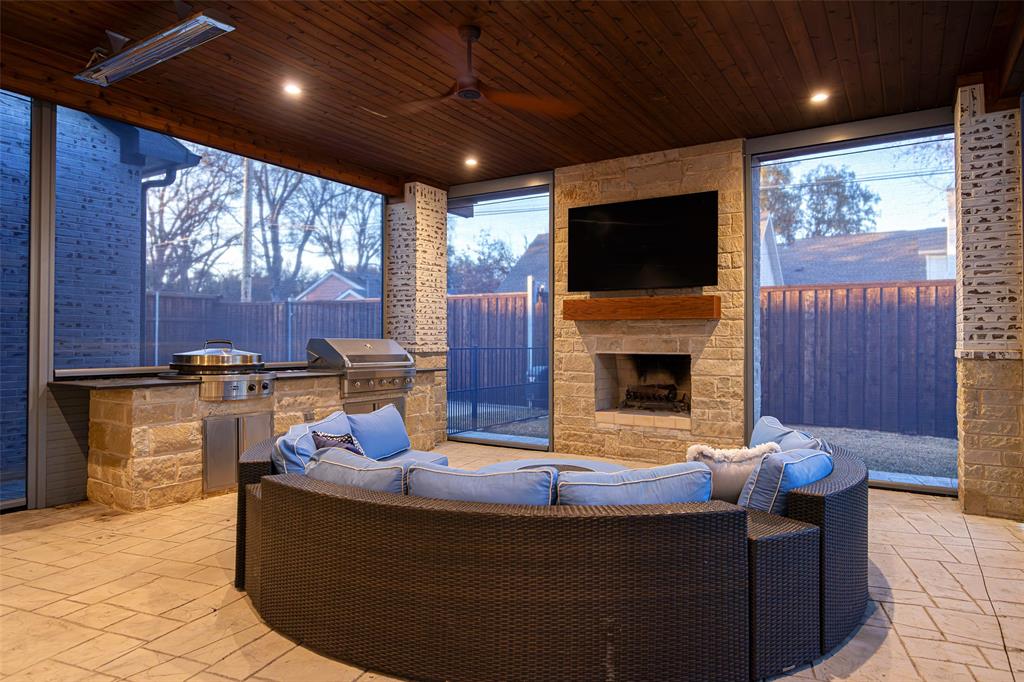 Schreiber Manor 01 Inst - Residential