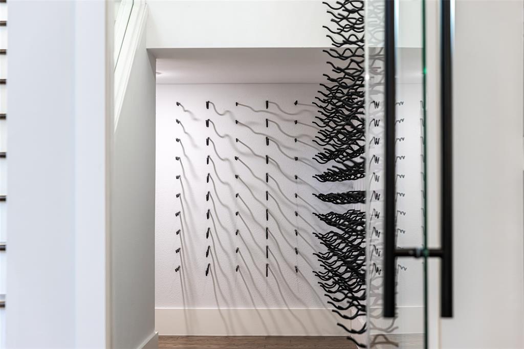 Schreiber Manor 01 Inst - Residential