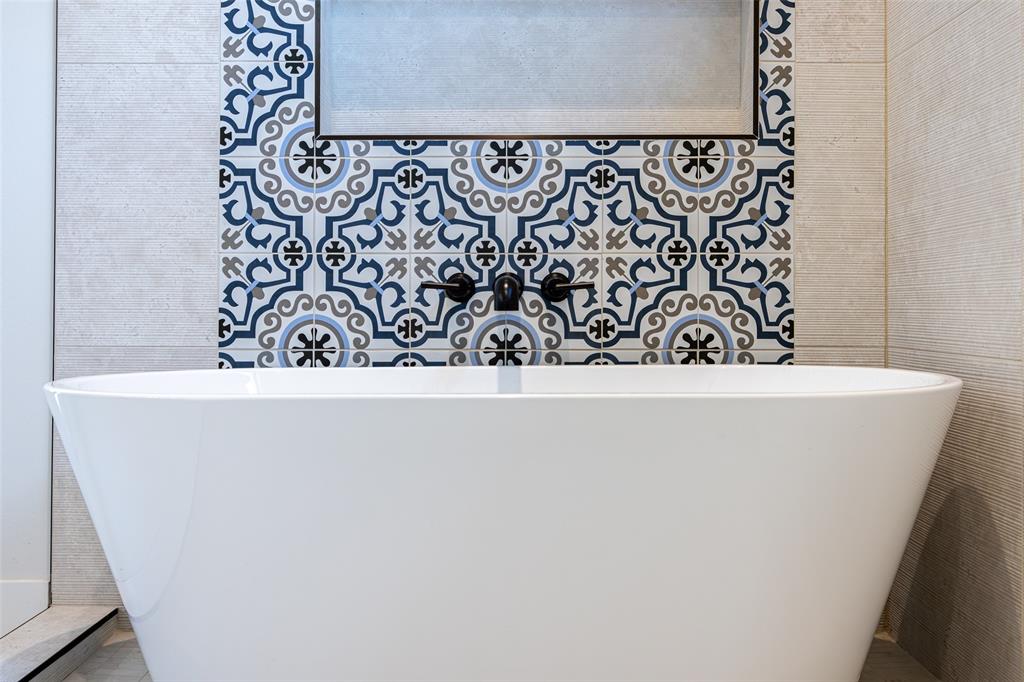 Schreiber Manor 01 Inst - Residential