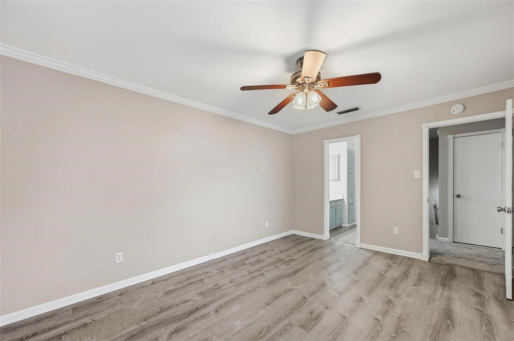 Richardson Crossing Condo - Residential