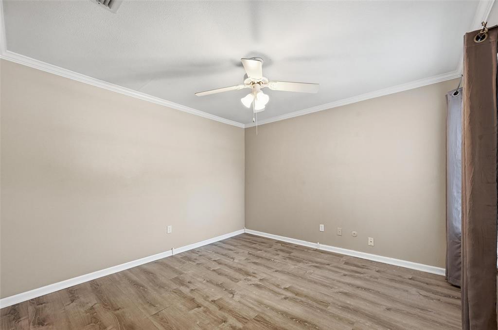 Richardson Crossing Condo - Residential