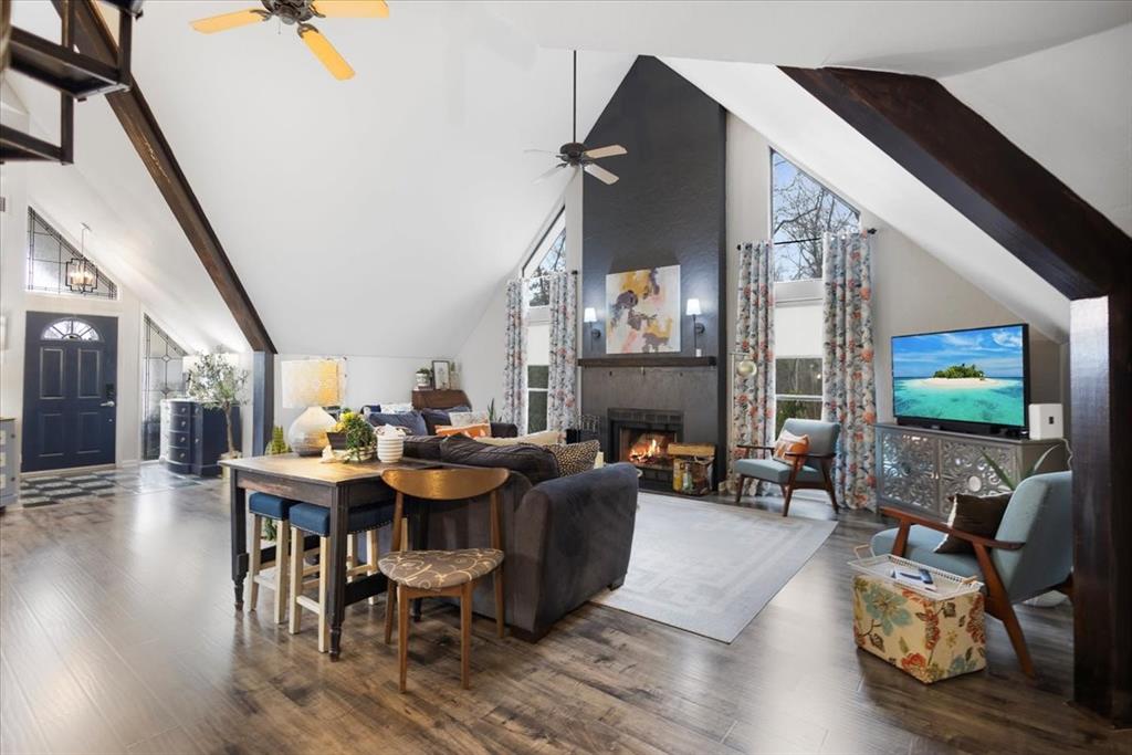 HIDE A WAY LAKE - Residential