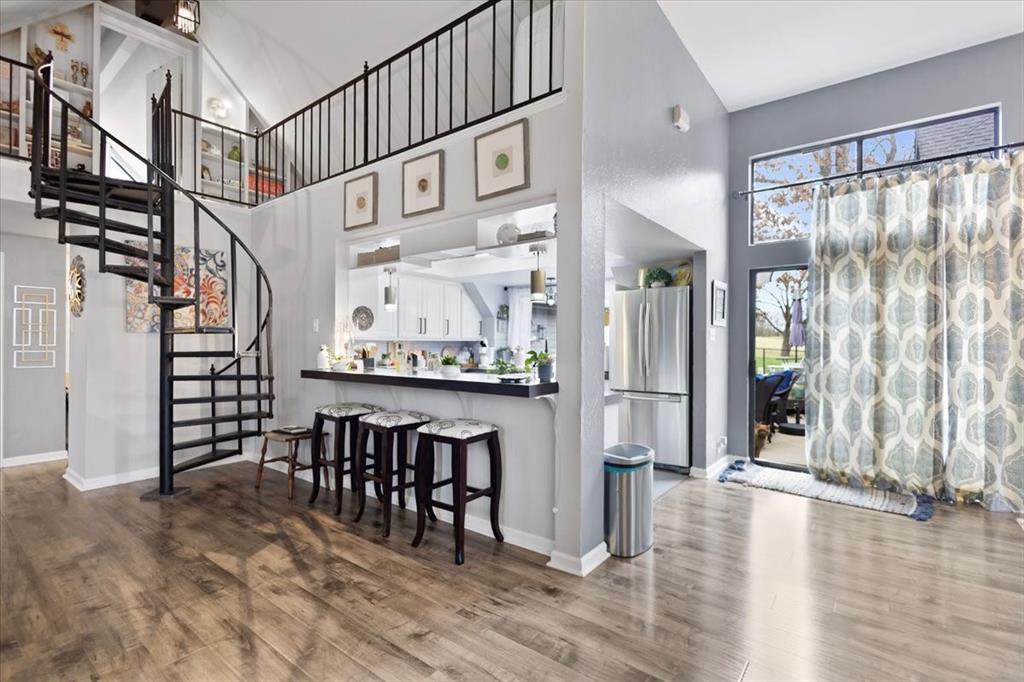 HIDE A WAY LAKE - Residential