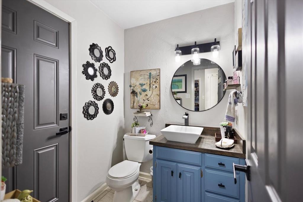 HIDE A WAY LAKE - Residential