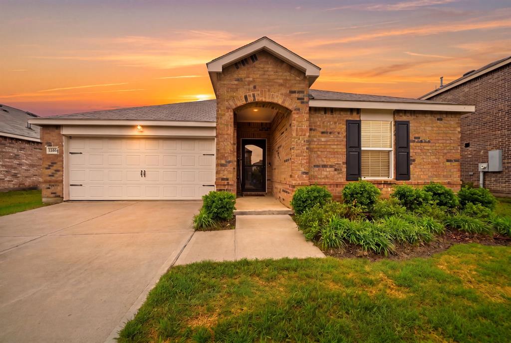 Photo 1 of 39 — 1908 Elderberry Street, Royse City, TX 75189