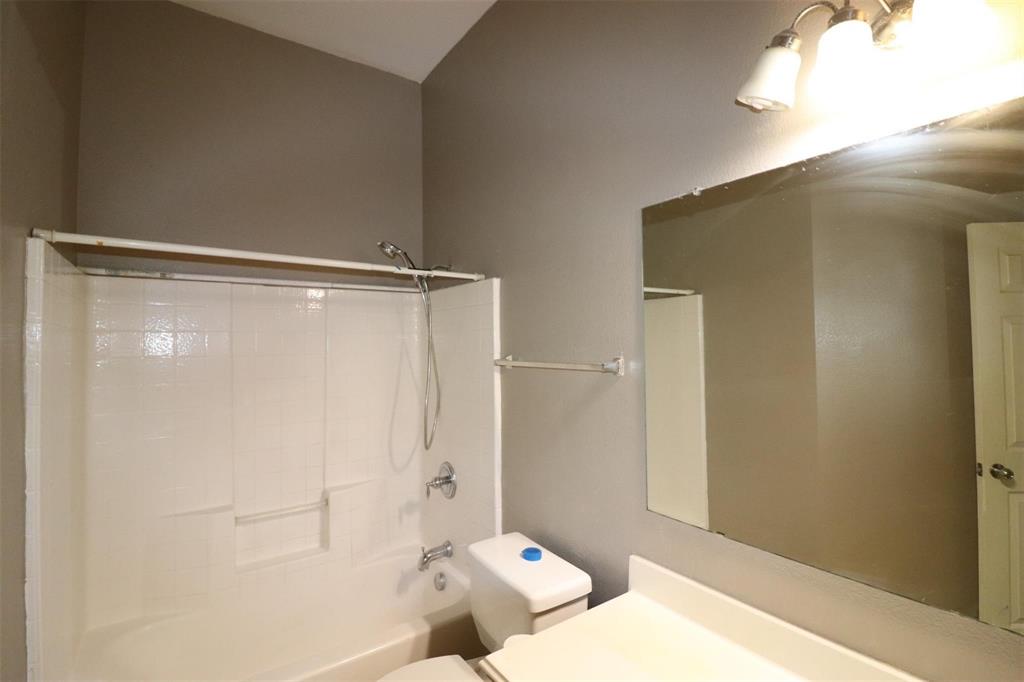 Trails Of Willow Creek The - Residential Lease