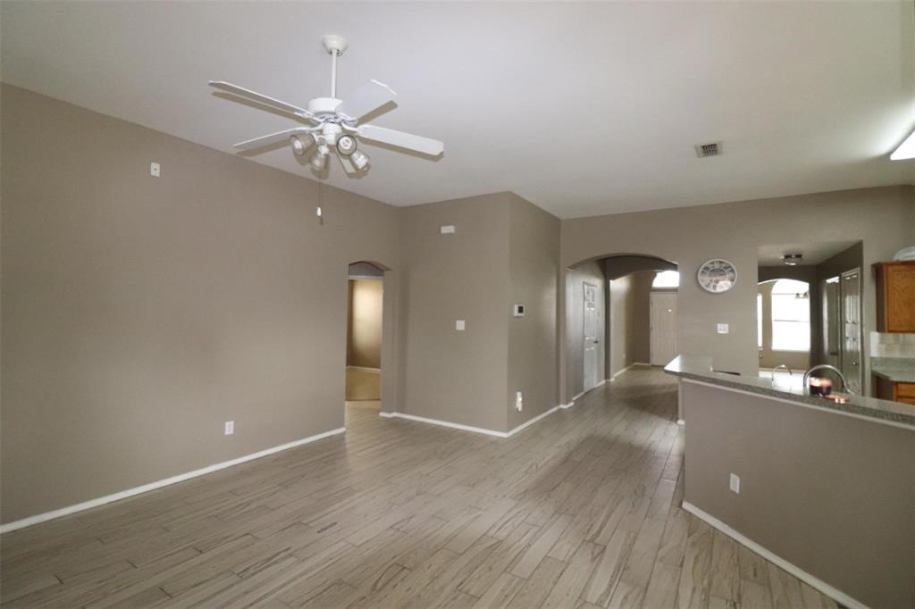 Trails Of Willow Creek The - Residential Lease