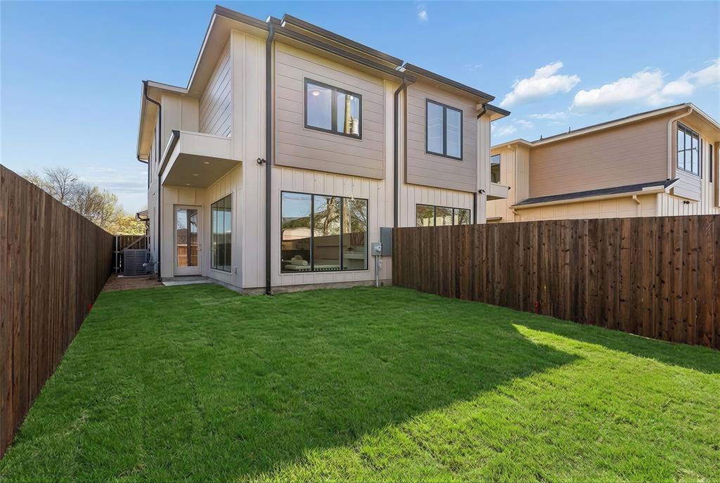 WEBSTER & WOODS NORTH PARK - Residential