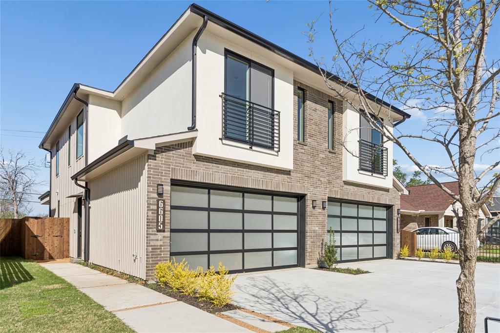 WEBSTER & WOODS NORTH PARK - Residential