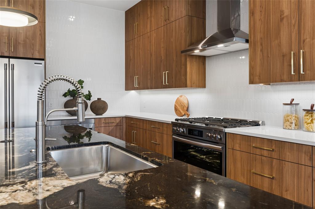 WEBSTER & WOODS NORTH PARK - Residential