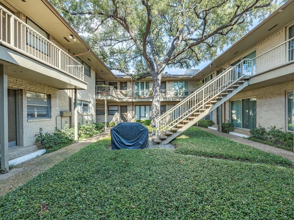 Park Central Condo - Residential