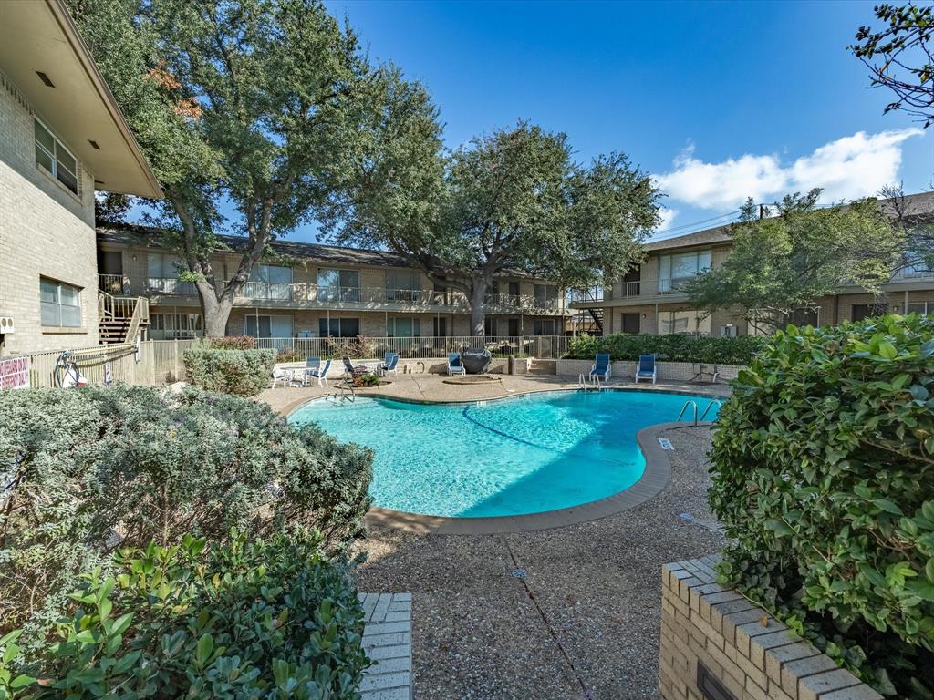 Park Central Condo - Residential