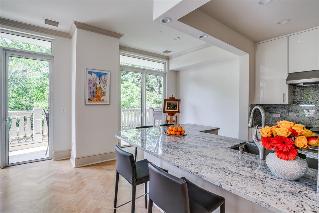 3505 Turtle Creek Boulevard 2F