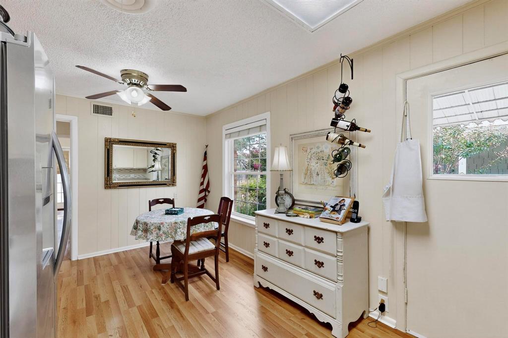 2004 Delmar Drive