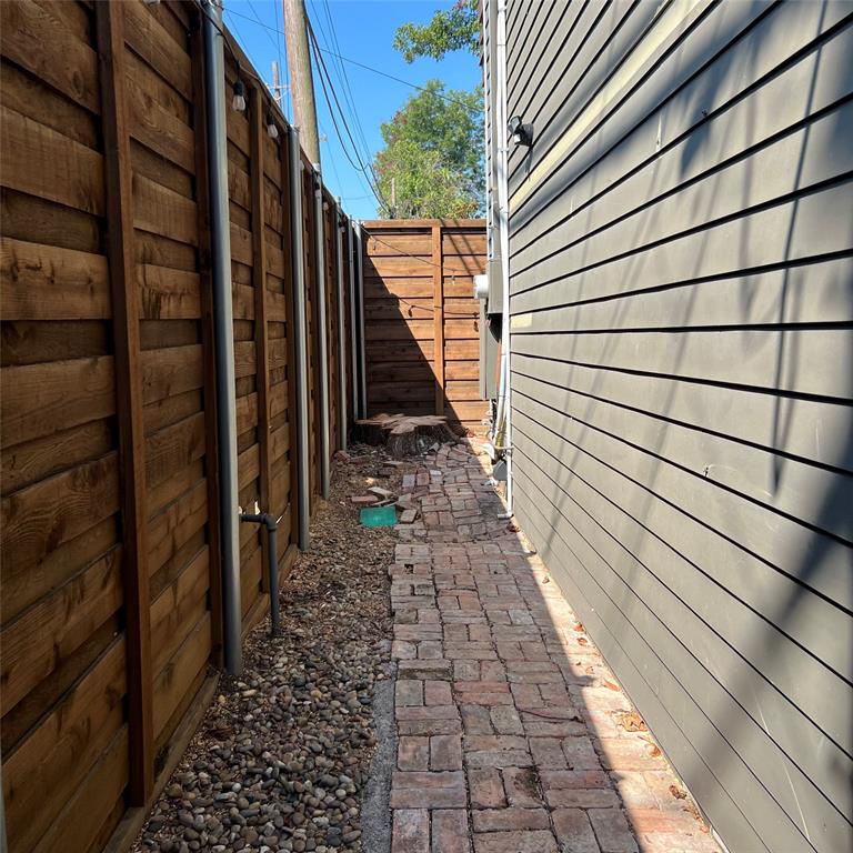 Belmont Sub - Residential Lease